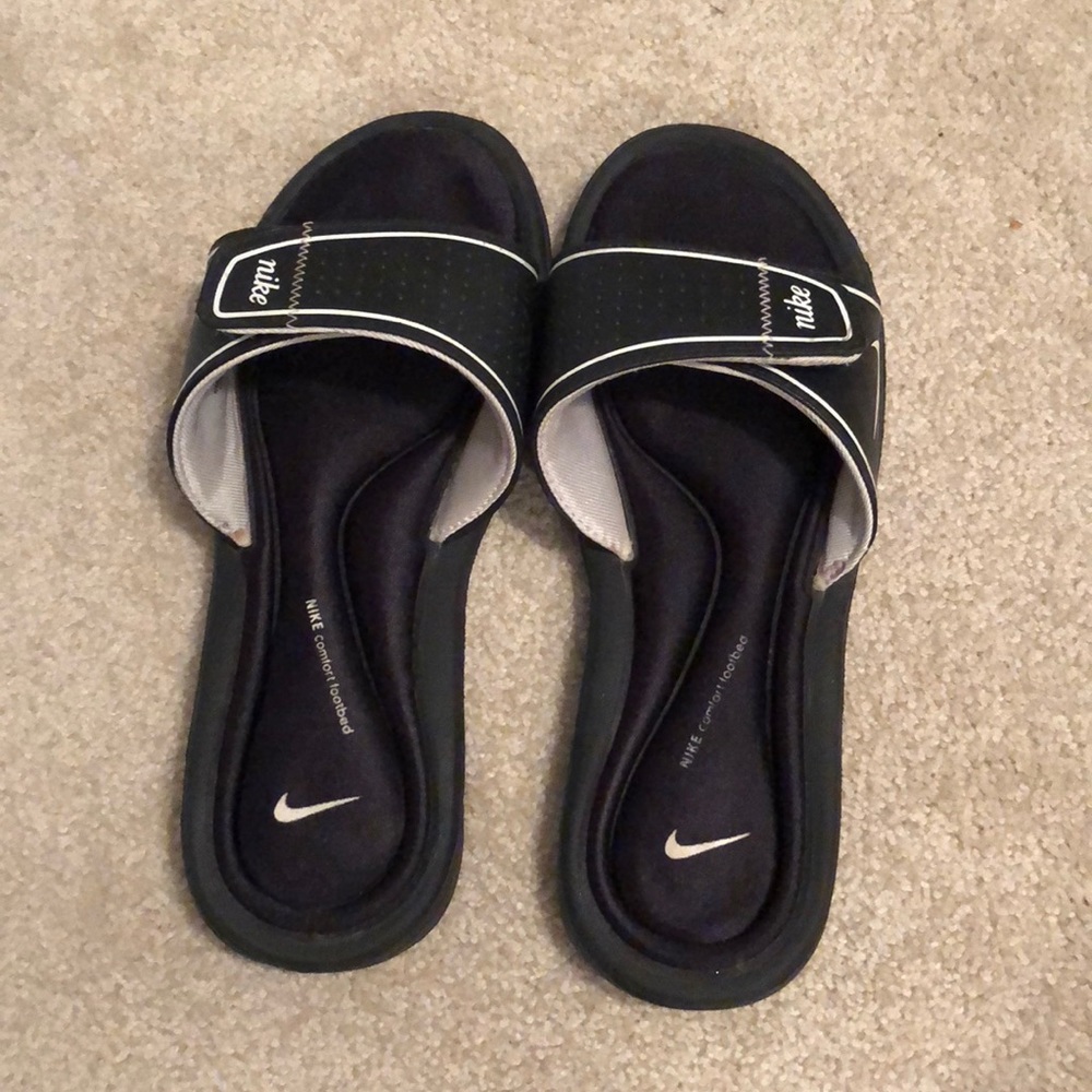 Nike Comfort Slides